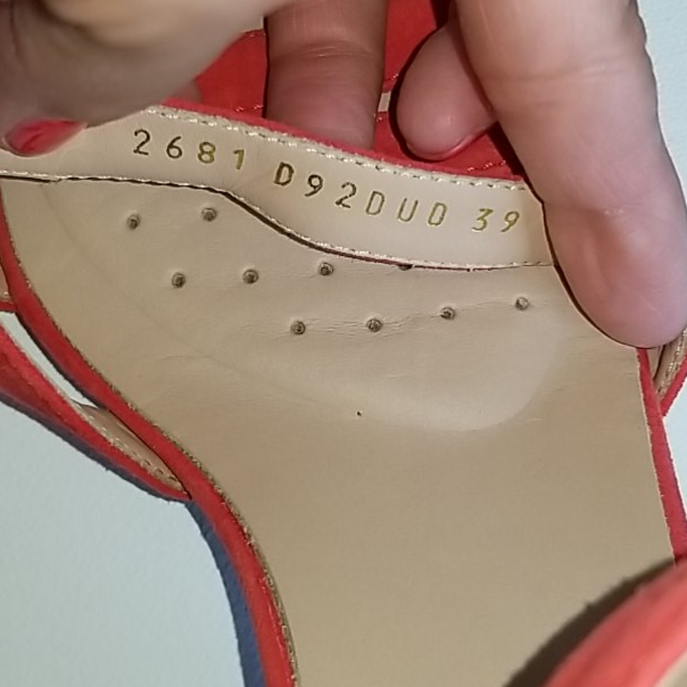 New Scarlet RED GEOX Suede Mid Heel Sandal - Picture 11 of 13